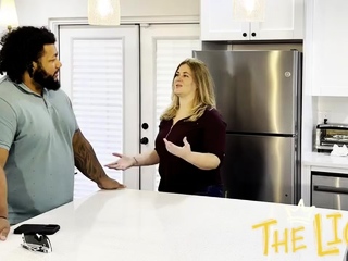 TheLionXXX – Horny Wife Seduces The Lion